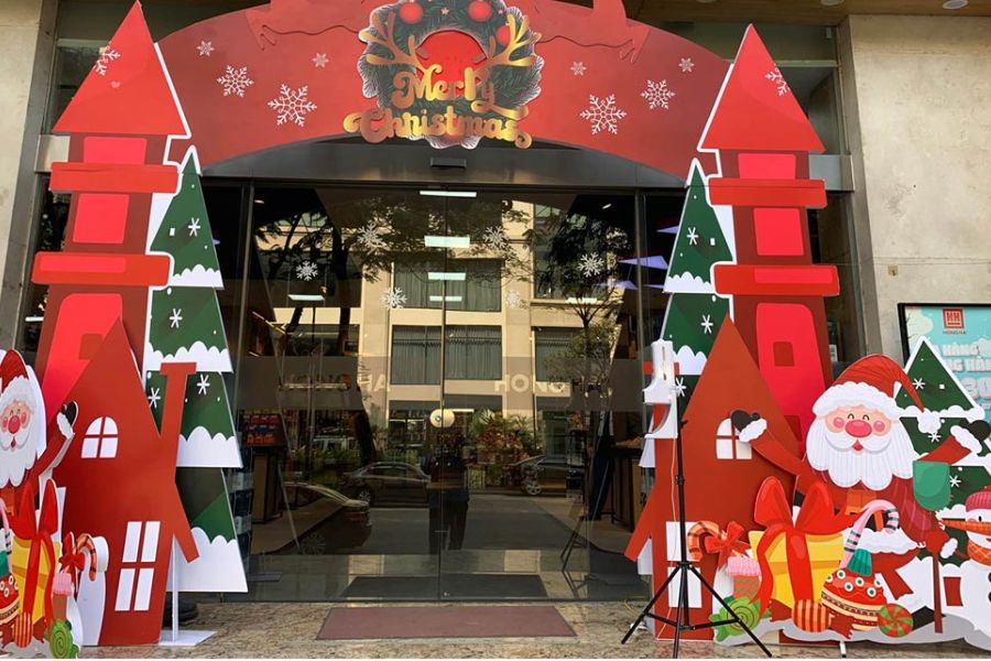 10-trang-tri-cong-noel