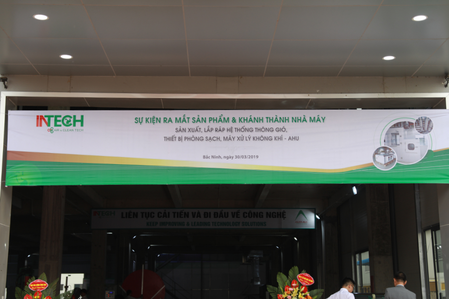 13-bang-ron-chao-mung-dai-bieu-ve-du-hoi-nghi