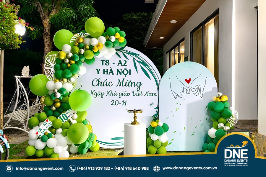 mẫu backdrop 20/11 đẹp và ấn tượng