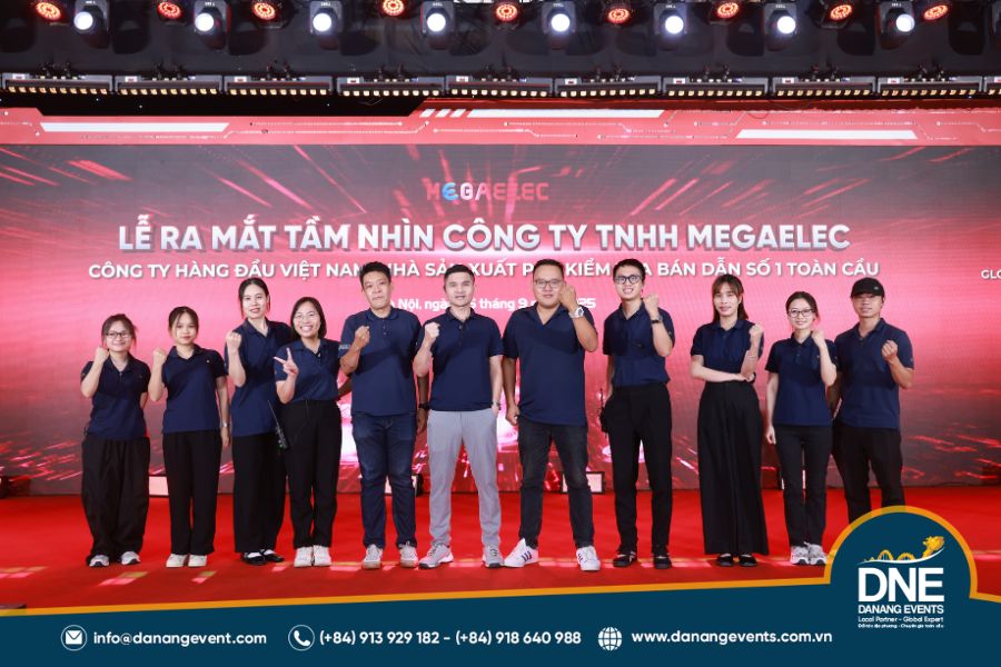 Mẫu backdrop ra mắt sản phẩm đẹp, ấn tượng