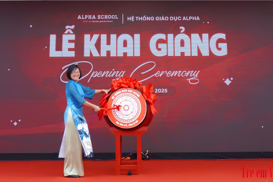 20 mẫu backdrop khai giảng ấn tượng cho năm học mới