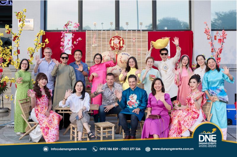 background-tiec-tan-nien-19