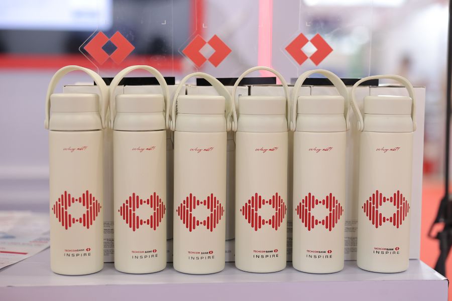 cach-quang-cao-hoi-cho-4