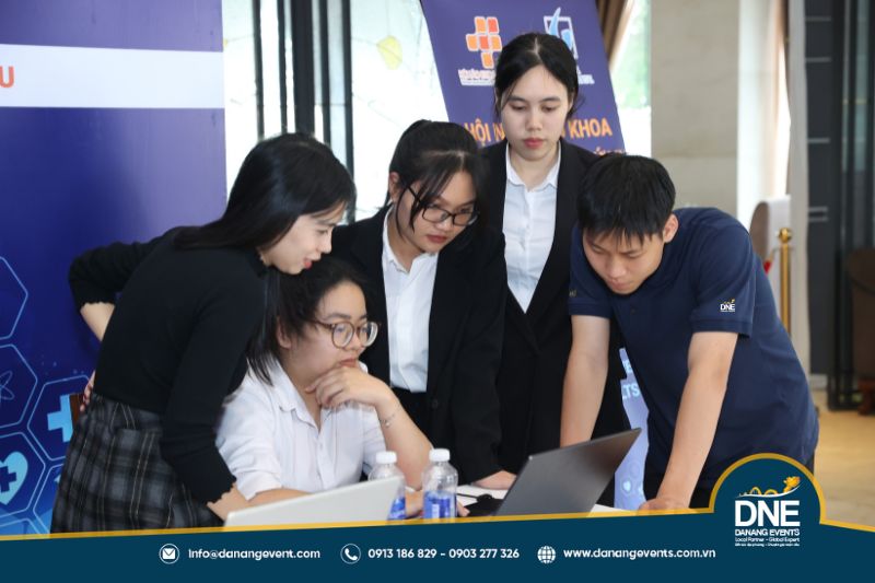 cach-to-chuc-hoi-cho-trien-lam-5