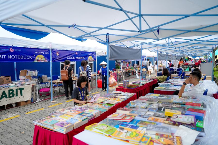 cach-trung-bay-gian-hang-hoi-cho-5