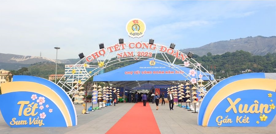 cong-hoi-cho-xuan-10-1