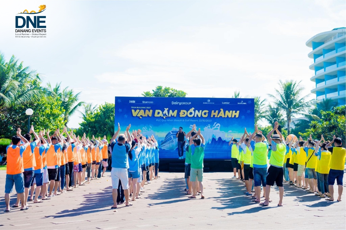 Danang Events tổ chức trọn gói dịch vụ team building gala dinner