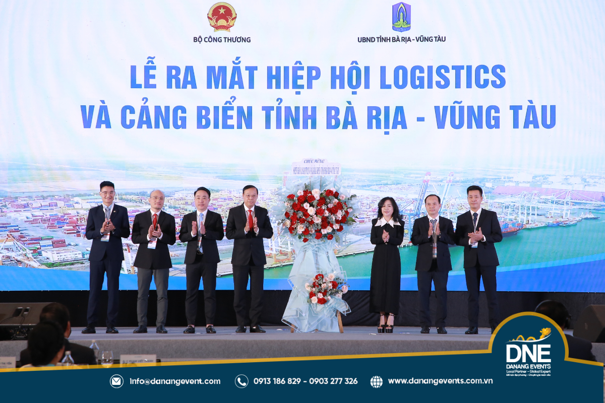 DIỄN ĐÀN LOGISTIC VIỆT NAM 2024 THU HÚT HƠN 2000 ĐẠI BIỂU (TRỰC TIẾP VÀ TRỰC TUYẾN)