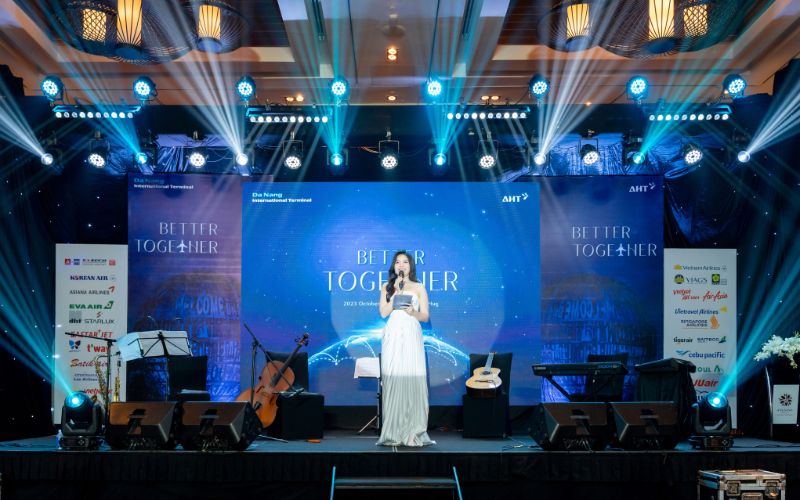 Mẫu backdrop gala dinner biển