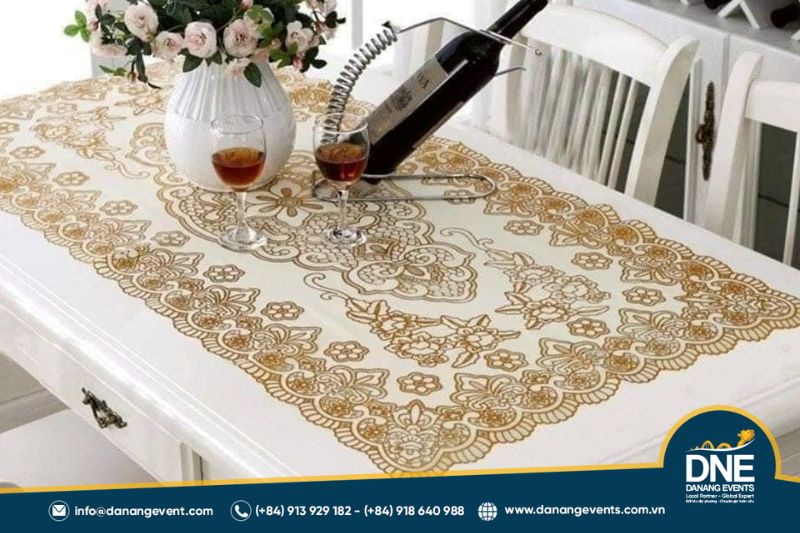 khan-trai-ban-hoi-nghi-10