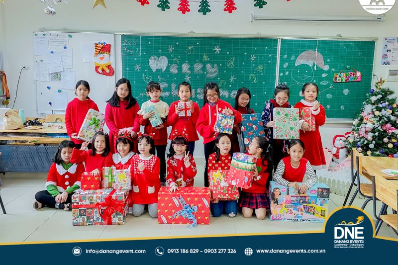 kich-ban-to-chuc-chuong-trinh-giang-sinh-2