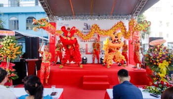 Tưng bừng mừng lễ khai trương văn phòng The Gallerie by Prudential Ảnh 17