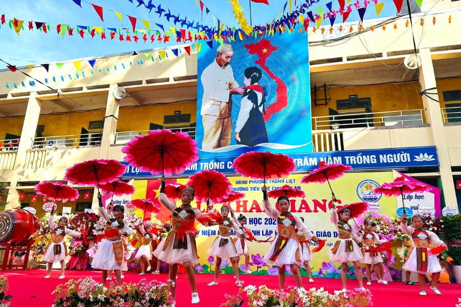 Ngày khai giảng năm học