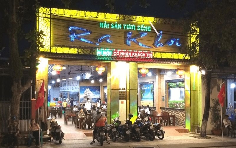 Nhà hàng Ra Khơi - Đà Nẵng