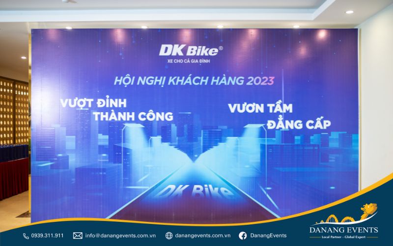 Slogan gala dinner trong hội nghị khách hàng