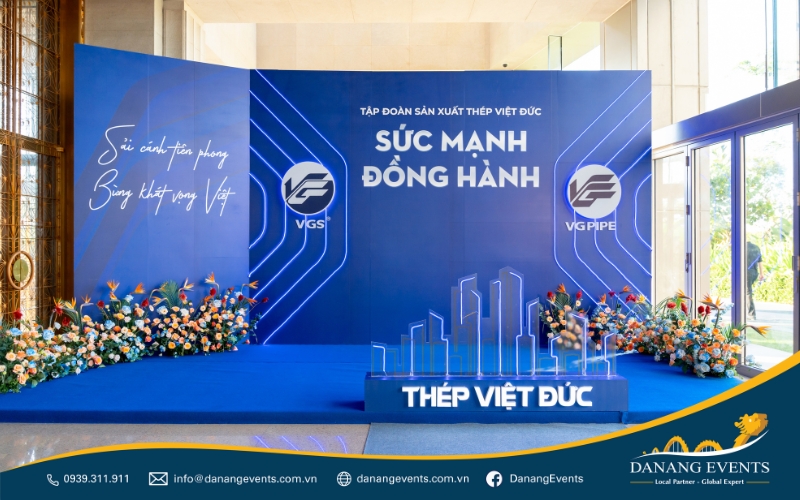 Mẫu photo booth gala dinner hội nghị khách hàng Tập Đoàn Thép Việt Đức