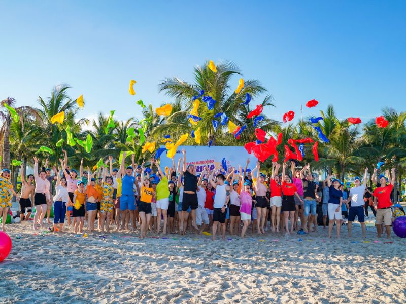 Giọng nói tốt là yếu tố then chốt để người quản trò dẫn dắt team building thành công