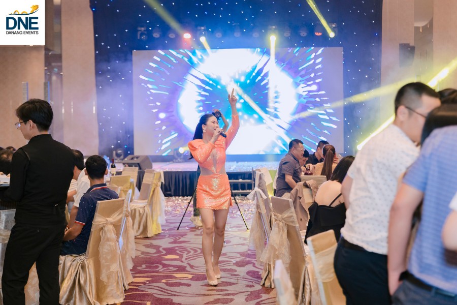 Tầm quan trọng của việc thuê ca sĩ biểu diễn tại sự kiện