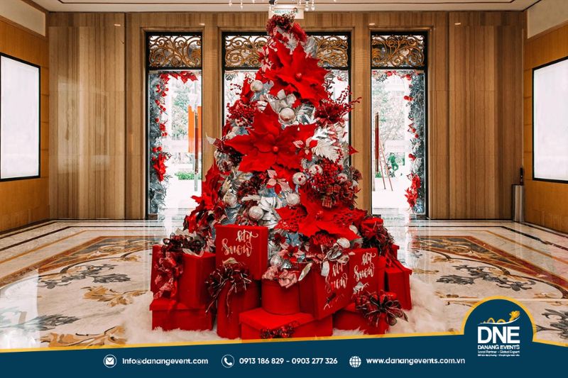 trang-tri-cay-thong-noel-1