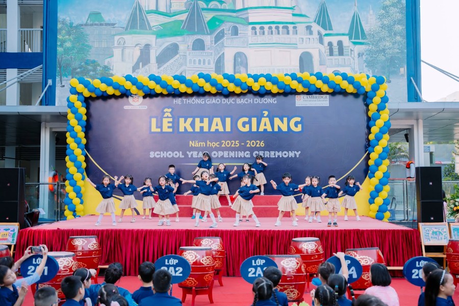 Lời dẫn chương trình văn nghệ khai giảng Lời dẫn chương trình văn nghệ khai giảng