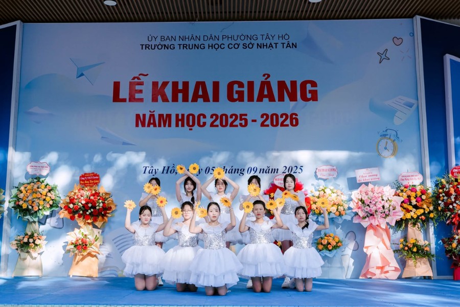 Lời dẫn chương trình văn nghệ khai giảng Lời dẫn chương trình văn nghệ khai giảng